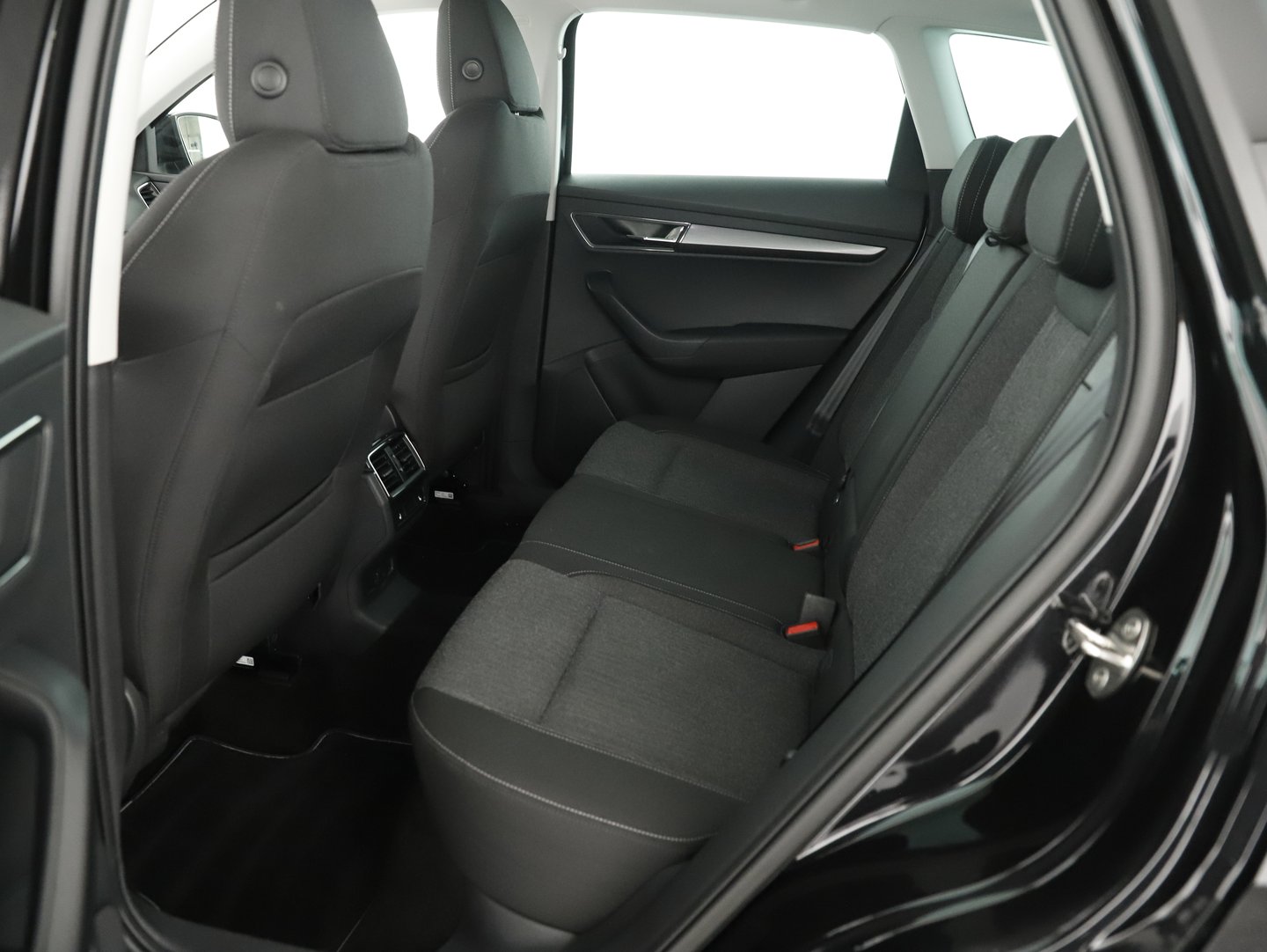 Škoda KAROQ Style SC TDI DSG | Bild 4 von 25