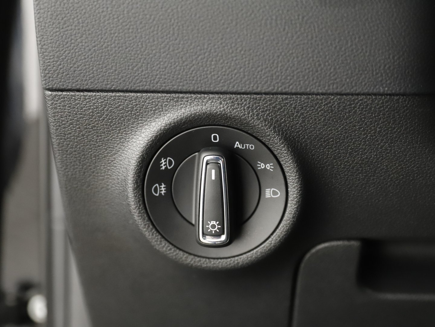 Škoda KAROQ Style SC TDI DSG | Bild 9 von 25