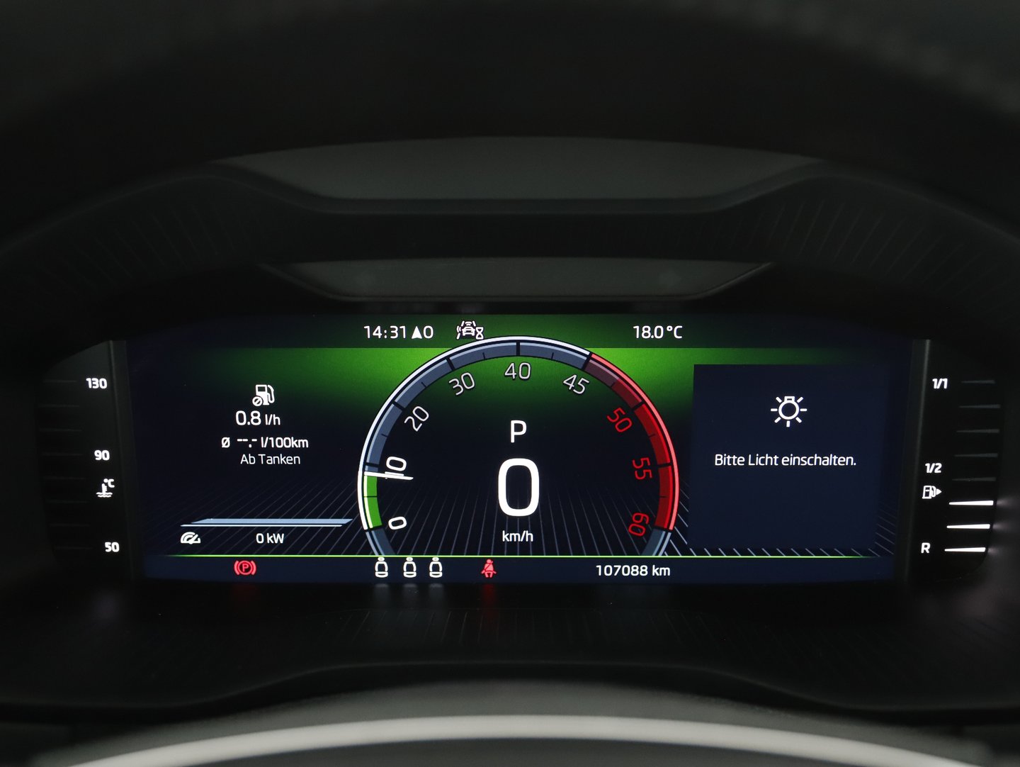 Škoda KAROQ Style SC TDI DSG | Bild 10 von 25