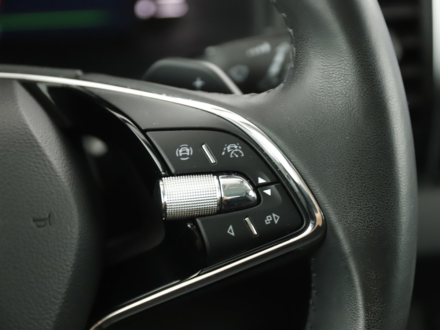 Škoda KAROQ Style SC TDI DSG | Bild 11 von 25