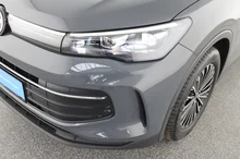 VW Tiguan Life eTSI DSG in Delfingrau Metallic