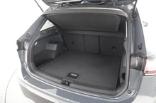 VW Tiguan Life eTSI DSG in Delfingrau Metallic