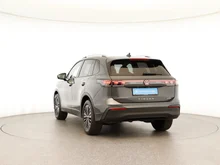 VW Tiguan Life eTSI DSG in Delfingrau Metallic
