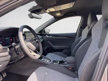 Škoda Octavia Combi Sportline TDI DSG in Graphit-Grau Metallic