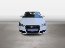 Thumbnail-Foto von Fahrzeug