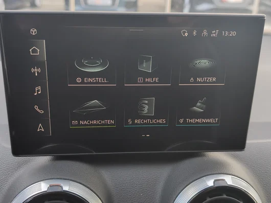 Bild eines Q2 30 TFSI admired