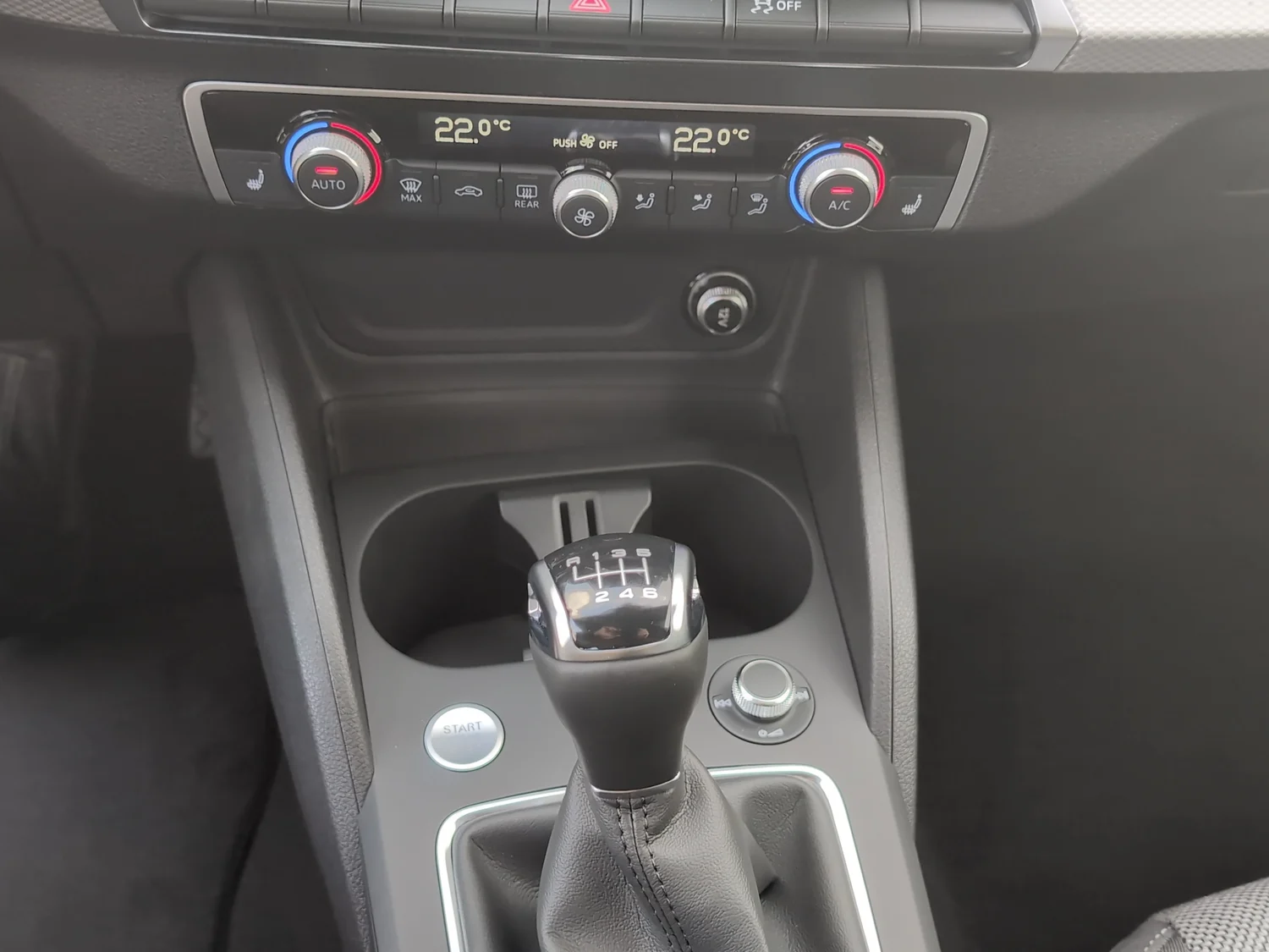 Bild eines Q2 30 TFSI admired