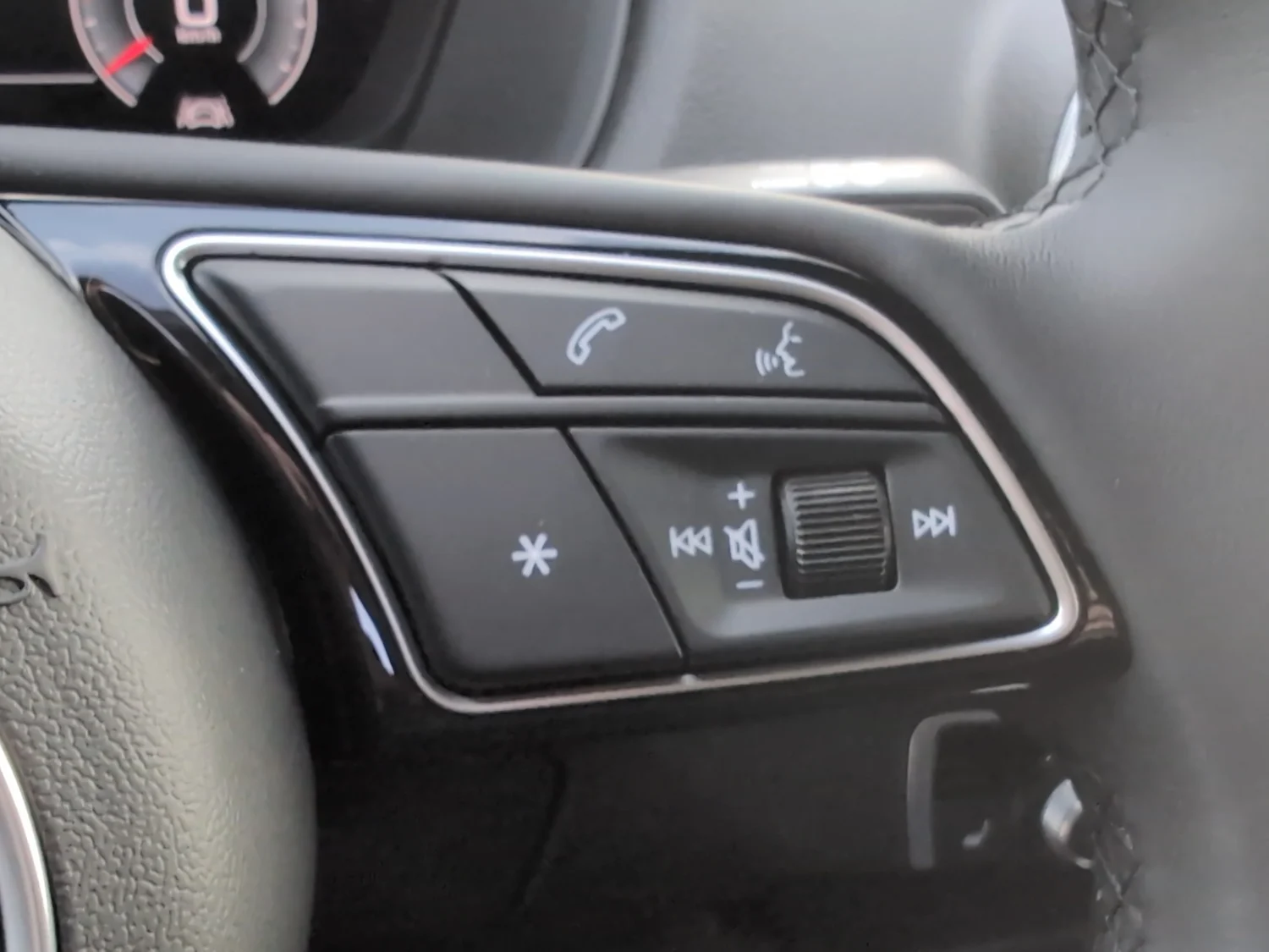 Bild eines Q2 30 TFSI admired