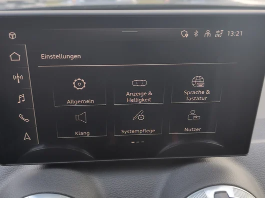 Bild eines Q2 30 TFSI admired