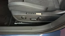VW Golf Variant Business mHeV DSG in Anemonenblau Metallic