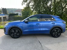 VW T-Roc R-Line eTSI DSG in Celestial Blue