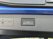 VW T-Roc R-Line eTSI DSG in Celestial Blue