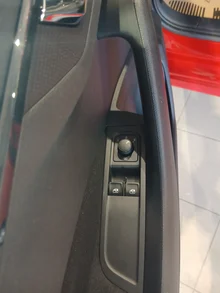 Škoda Kamiq SC TSI in Velvet-Rot Metallic