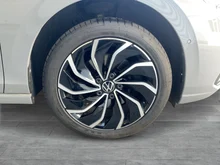 VW Golf Variant Life TDI DSG in Mondsteingrau