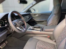 Audi Q8 e-hybrid quattro 360 kW in Waitomoblau Metallic