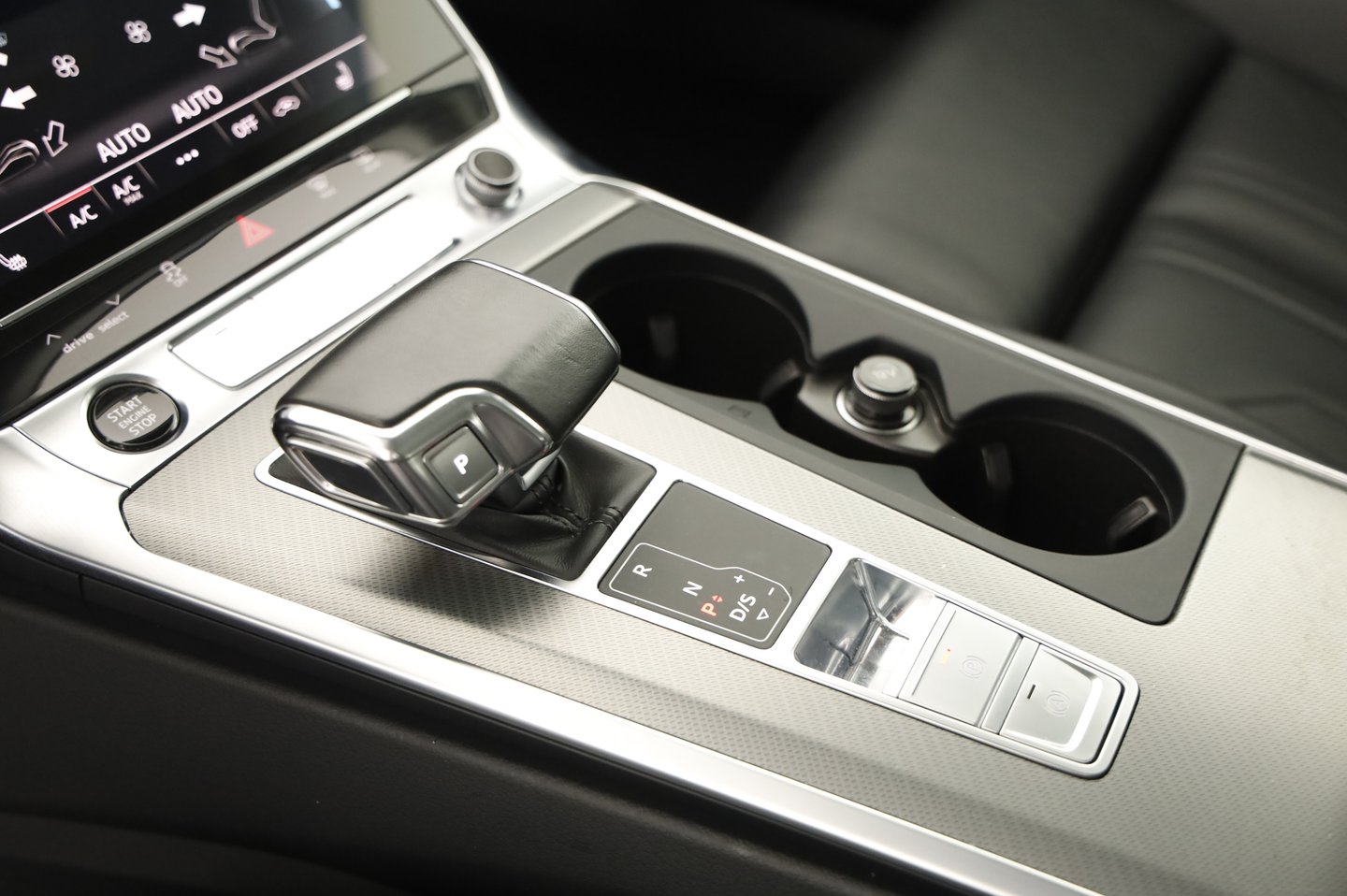 Audi A6 Avant 40 TDI Sport | Bild 21 von 26