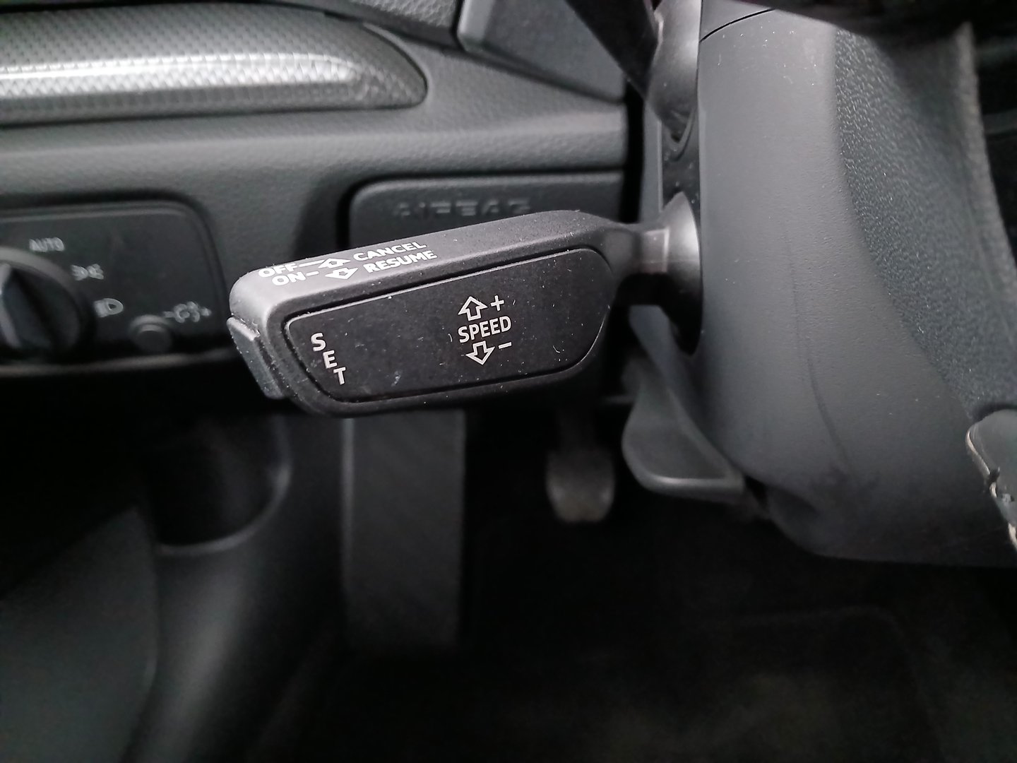 Audi A3 Cabriolet 1.4 TFSI COD intense | Bild 18 von 29