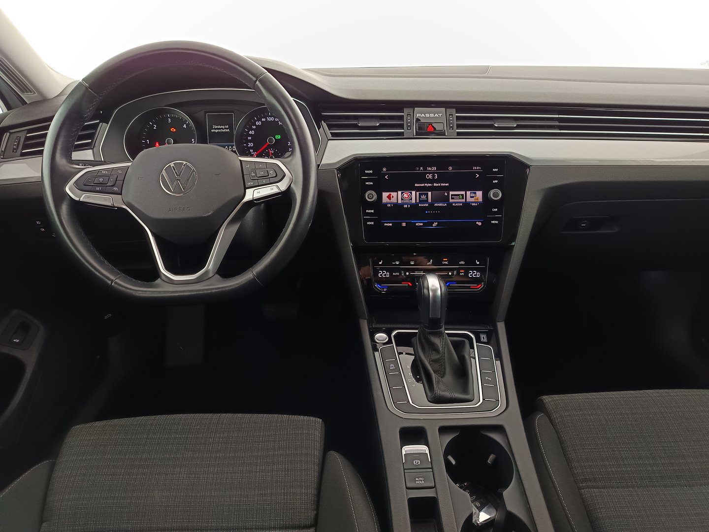 VW Passat Variant Business TDI DSG | Bild 13 von 32