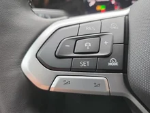 VW Golf Variant Business mHeV DSG in Oyster Silver Metallic