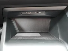 VW Golf Variant Business mHeV DSG in Oyster Silver Metallic