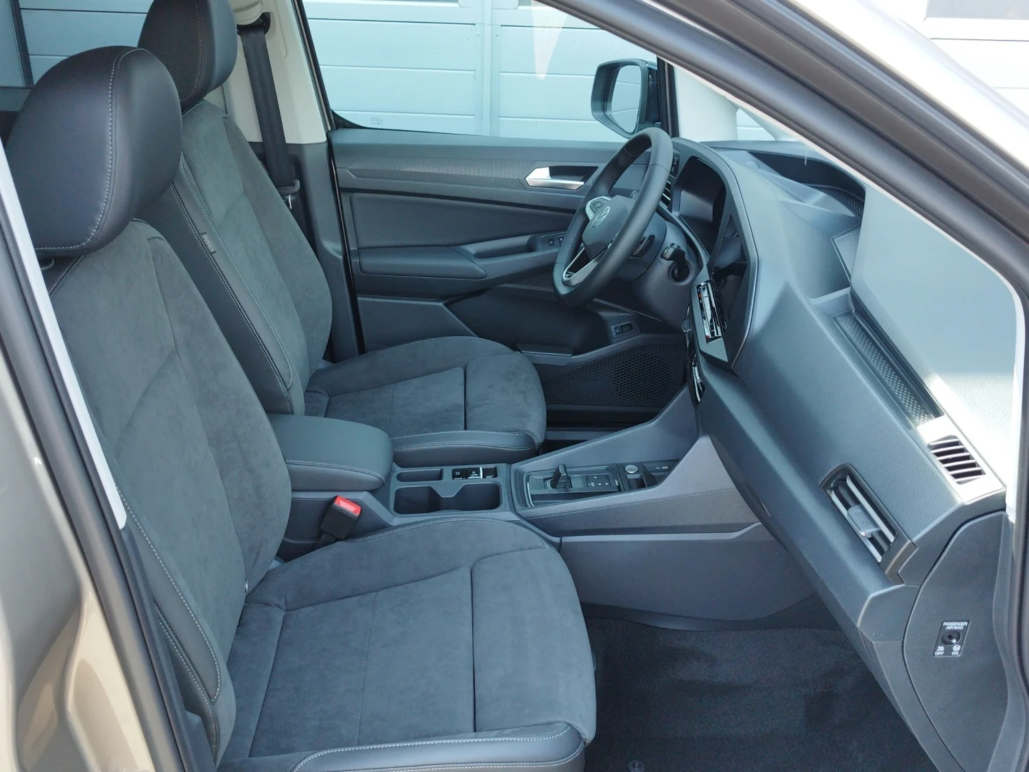 Bild eines VW Caddy Edition eHybrid 110 kW