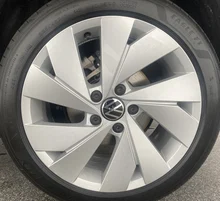 Thumbnail-Foto von Fahrzeug