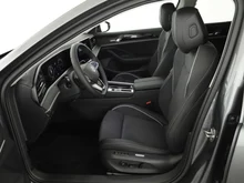 VW Passat Variant Business eHybrid 150kW in Diabasgrau Metallic
