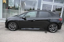 CUPRA Born PLUS 58/61 140kW/190PS in Nacht-Schwarz Metallic