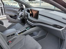 Škoda Elroq Sportline 60 in Black-Magic Perleffekt