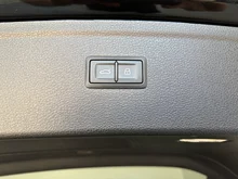 Audi Q5 40 TDI quattro intense in brillantschwarz Klar