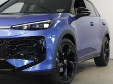 VW T-Roc R-Line eTSI DSG in Celestial Blue Dach Black Uni