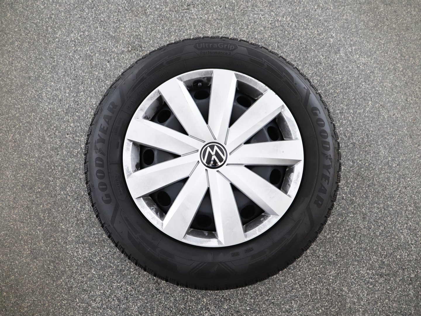 VW Passat Variant Business TDI DSG | Bild 24 von 27