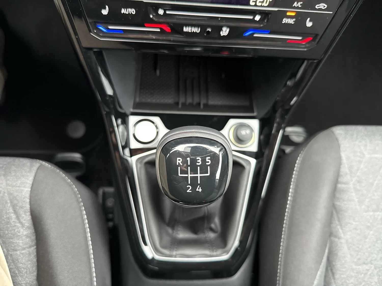 Bild eines T-Cross Friends TSI