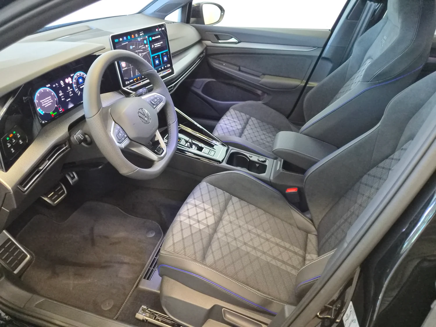 Bild eines Golf Variant Sport mHeV DSG