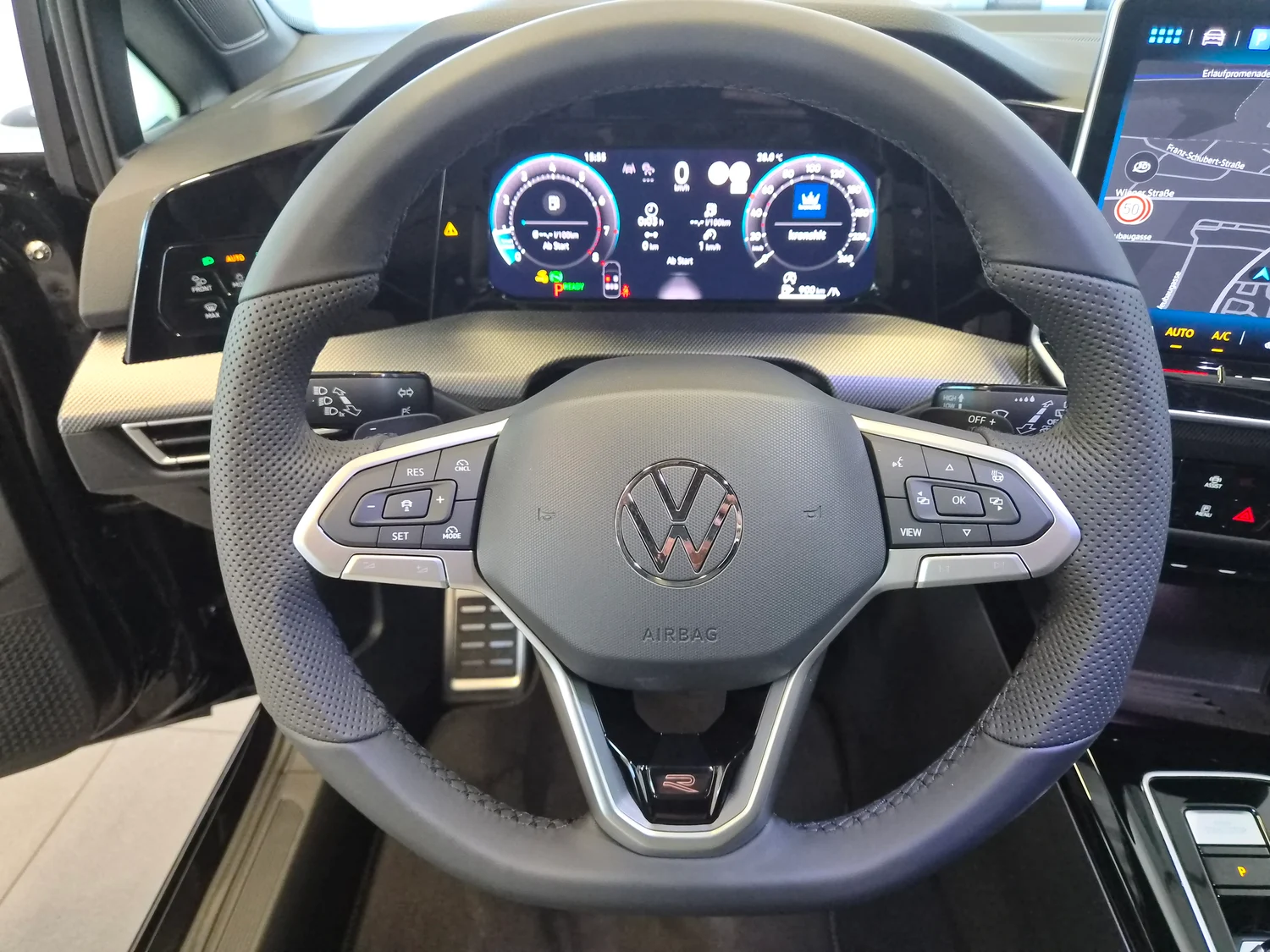 Bild eines Golf Variant Sport mHeV DSG