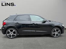 Audi A1 Sportback 30 TFSI intense in Mythosschwarz Metallic