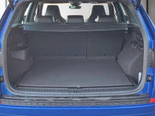 Škoda Kodiaq 4x4 SPORTLINE TDI DSG in Race-Blau Metallic
