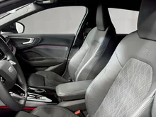 Audi A5 Avant TDI quattro in Mythosschwarz Metallic
