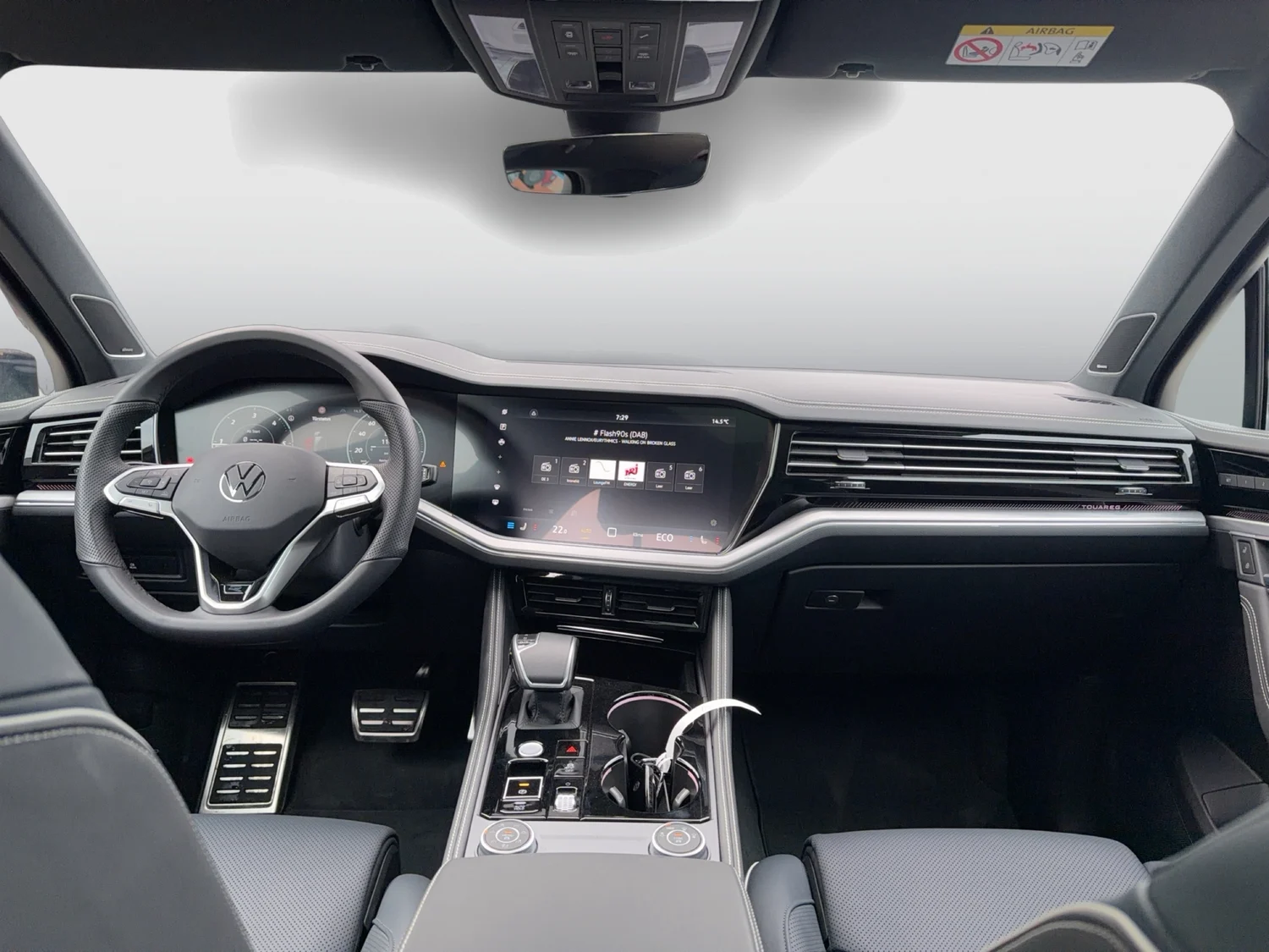 Bild eines VW Touareg R-Line TDI 4MOTION