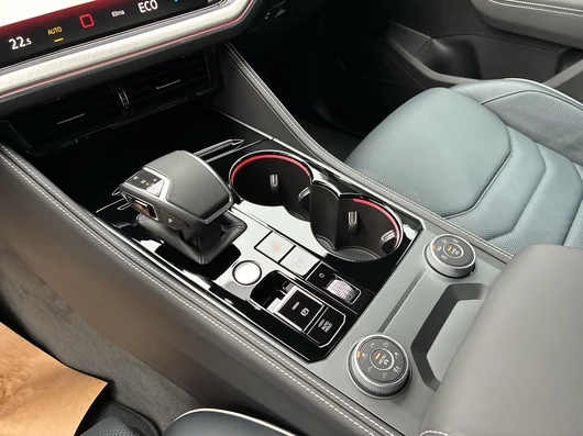 Bild eines VW Touareg R-Line TDI 4MOTION