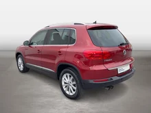 VW Tiguan Sky TSI BMT in wild cherry metallic