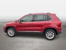 VW Tiguan Sky TSI BMT in wild cherry metallic
