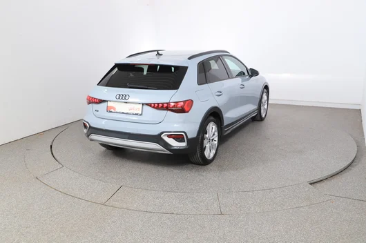 Bild eines Audi A3 allstreet 40 TFSI e