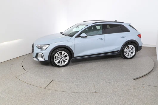 Bild eines Audi A3 allstreet 40 TFSI e
