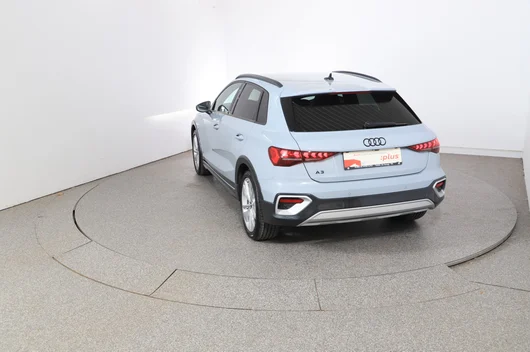 Bild eines Audi A3 allstreet 40 TFSI e