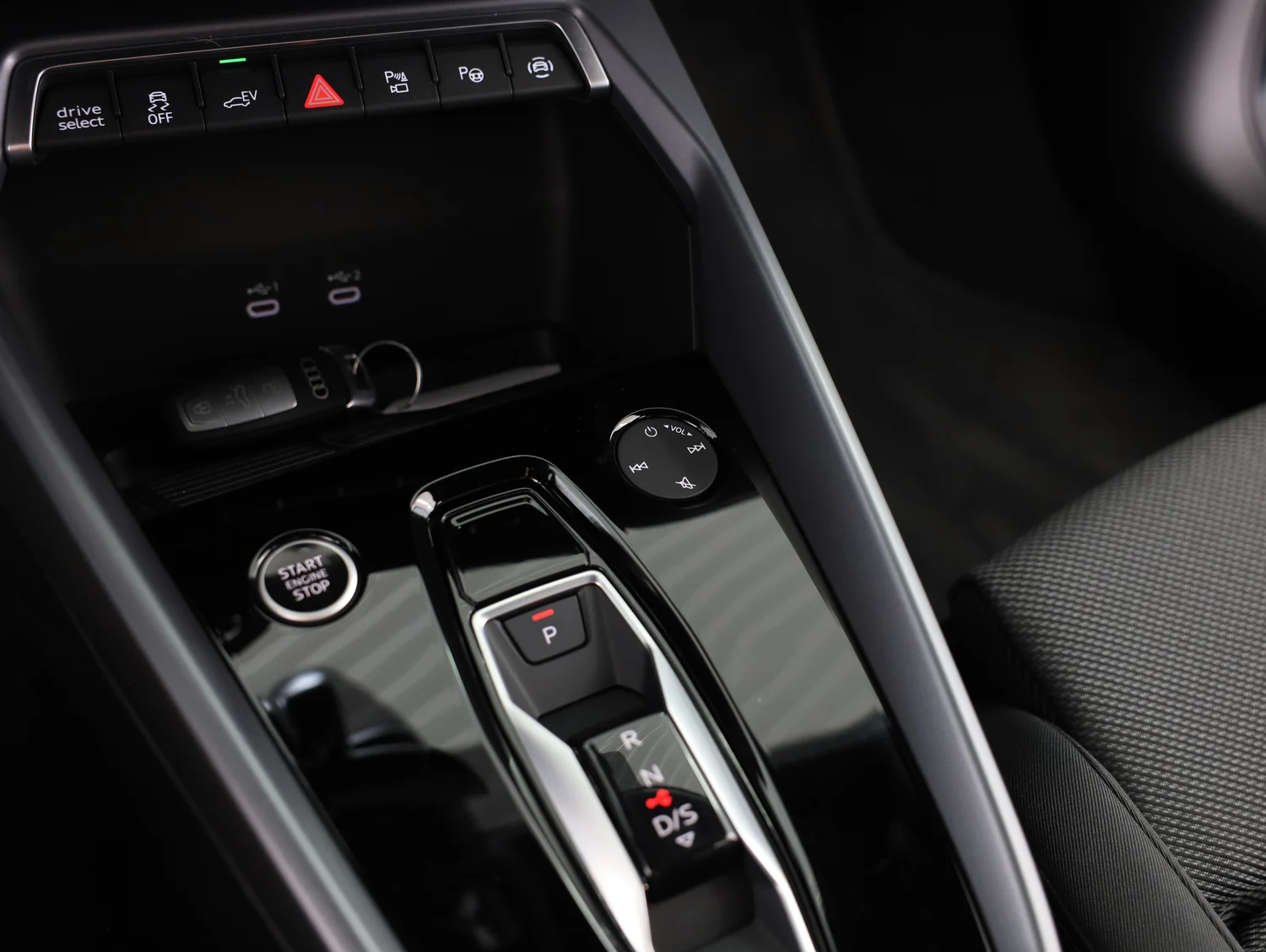 Bild eines Audi A3 allstreet 40 TFSI e