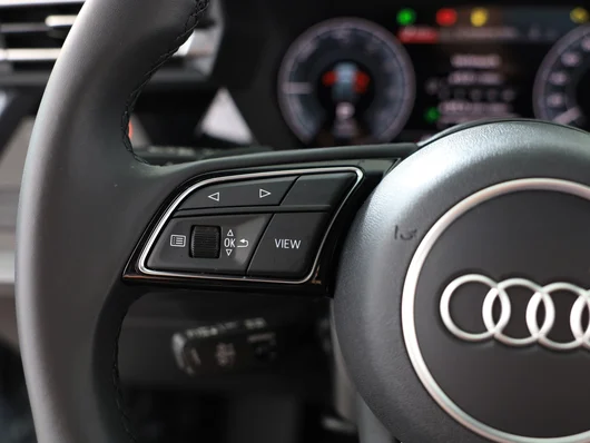 Bild eines Audi A3 allstreet 40 TFSI e