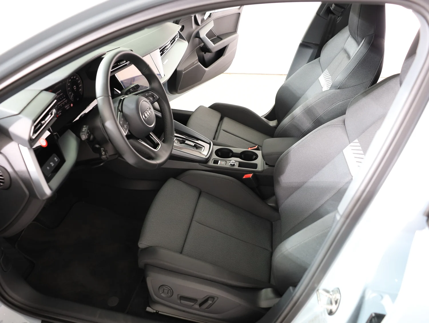Bild eines Audi A3 allstreet 40 TFSI e