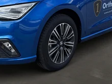 Thumbnail-Foto von Fahrzeug