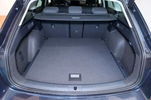 SEAT Leon SP Kombi Style Edition 1.5TSI 115PS in Magnet-Grau Metallic